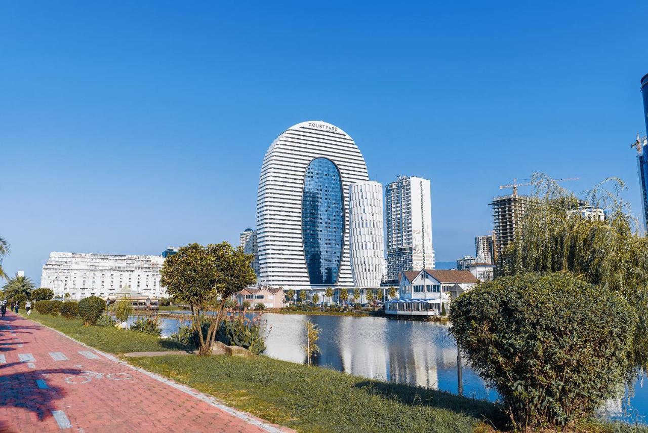 Onyx Palace Delux Batumi Exteriér fotografie